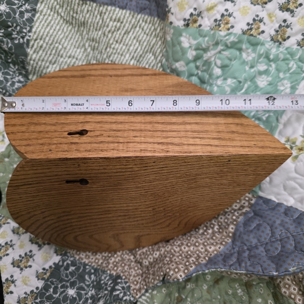 Vintage Solid Oak Bow & Heart Corner Quilt Display Hanger - Picture 14 of 14